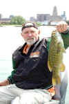 Mike Fox Bass L erie ognib 061108.jpg (35599 bytes)